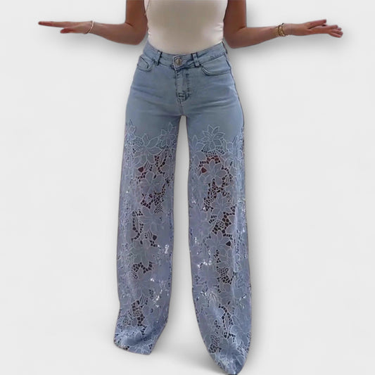 Jeans alla moda in patchwork di pizzo